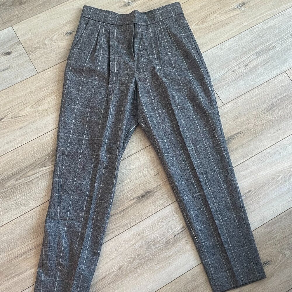 Aritzia Gray Plaid Ankle Pants
